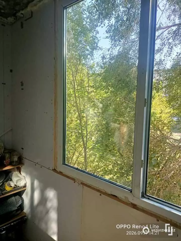 1-комнатная квартира, этаж 4 из 5, 30 м², фотография 2