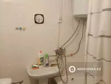 1-комнатная квартира, этаж 4 из 5, 30 м², миниатюра 4