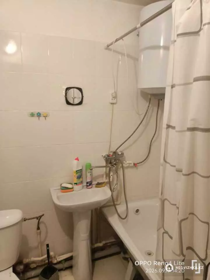 1-комнатная квартира, этаж 4 из 5, 30 м², фотография 4