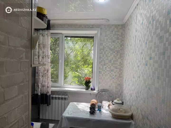 2-комнатная квартира, этаж 1 из 5, 46 м², фотография 4