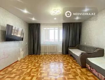 2-комнатная квартира, этаж 7 из 7, 53 м², миниатюра 1