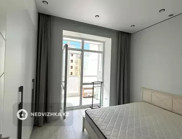 2-комнатная квартира, этаж 10 из 12, 40 м²