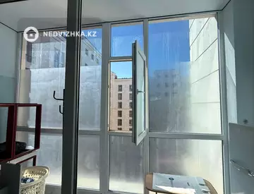 2-комнатная квартира, этаж 10 из 12, 40 м²