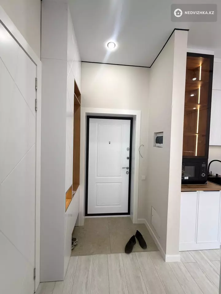 2-комнатная квартира, этаж 10 из 12, 40 м², фотография 5
