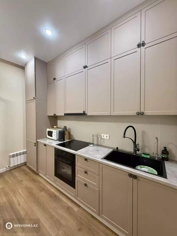 3-комнатная квартира, этаж 11 из 12, 80 м², фотография 5