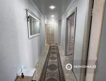 3-комнатная квартира, этаж 4 из 9, 68 м², миниатюра 9