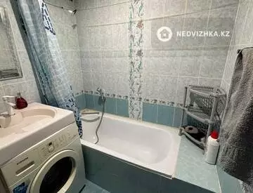 3-комнатная квартира, этаж 4 из 9, 68 м², миниатюра 12