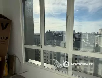 2-комнатная квартира, этаж 12 из 12, 43 м², миниатюра 5
