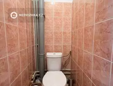 3-комнатная квартира, этаж 2 из 9, 65 м², миниатюра 10