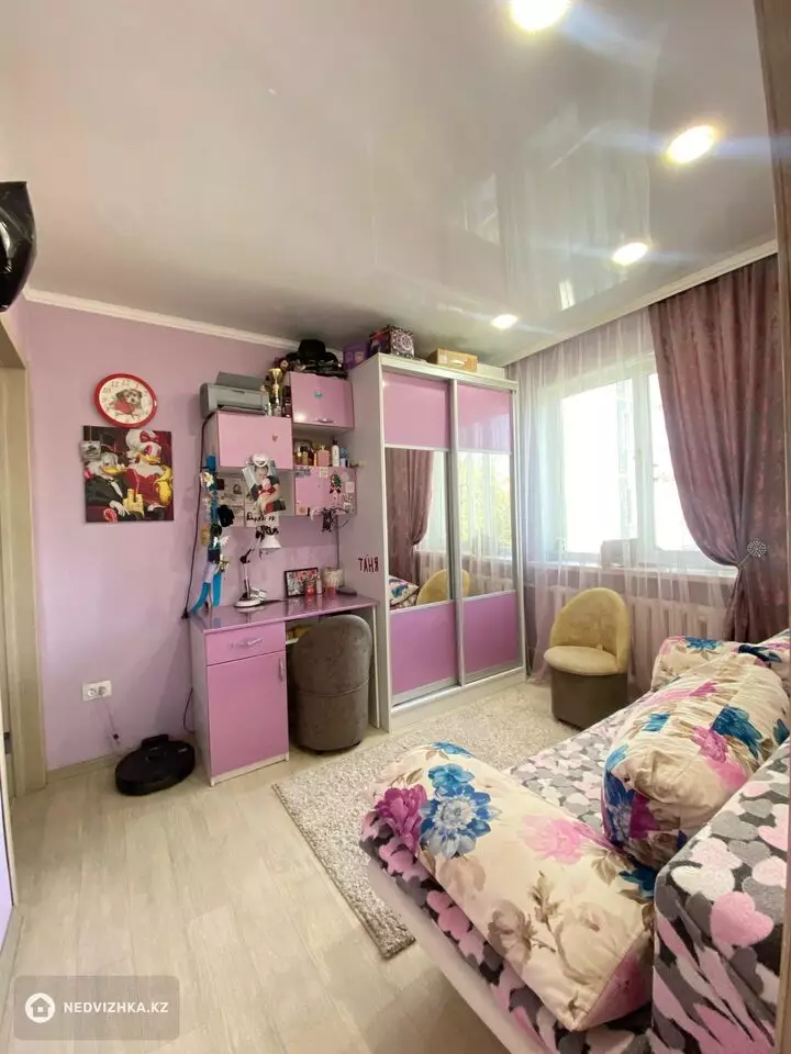 3-комнатная квартира, этаж 5 из 5, 49 м², 3-фотосурет
