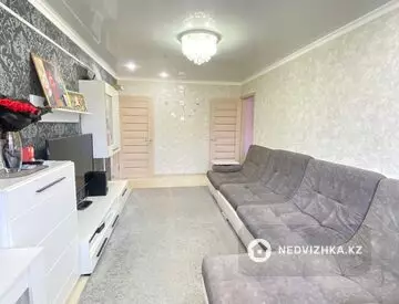 3-комнатная квартира, этаж 5 из 5, 49 м², миниатюра 8