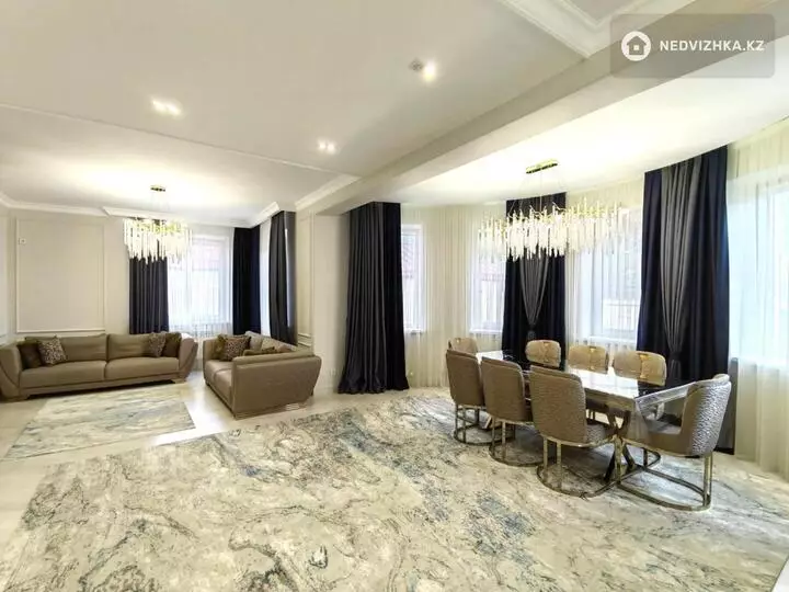 7-комнатный дом, 10 соток, 450 м², фотография 4