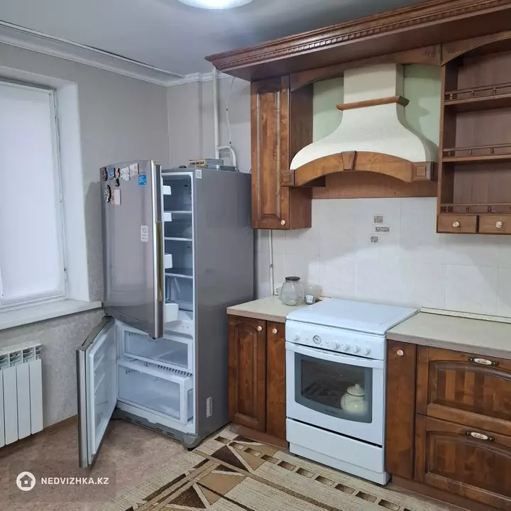 3-комнатная квартира, этаж 2 из 9, 103 м², фотография 5