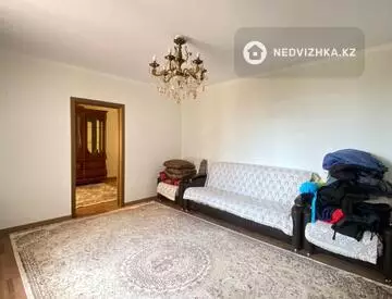 4-комнатная квартира, этаж 9 из 9, 79 м², миниатюра 4
