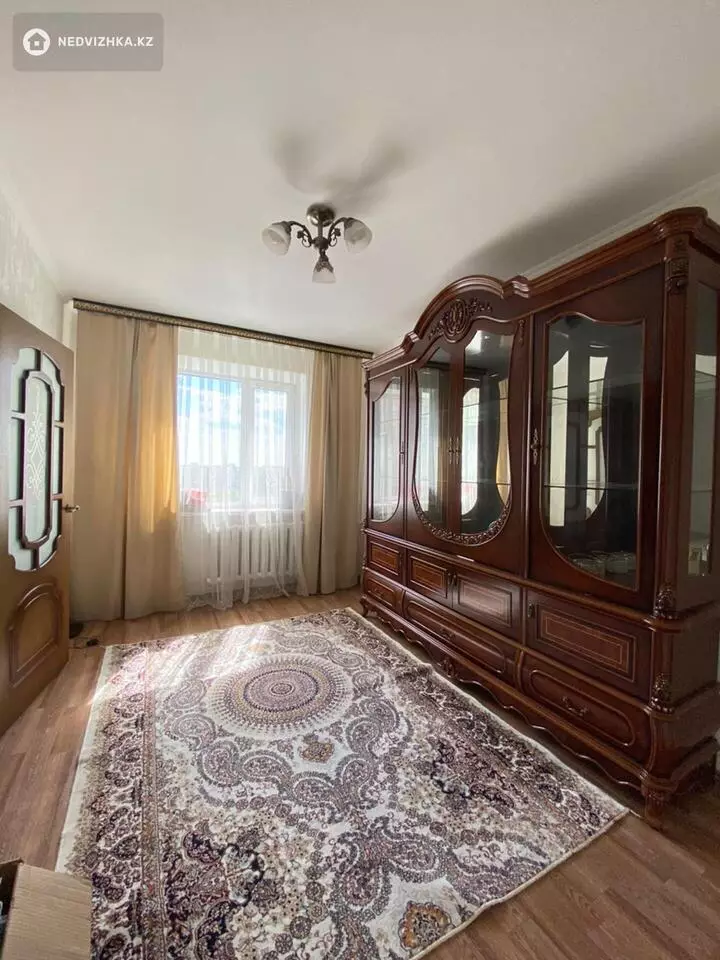 4-комнатная квартира, этаж 9 из 9, 79 м², фотография 5