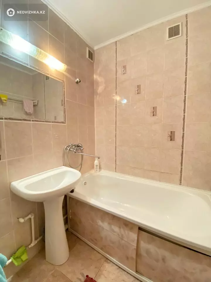 2-комнатная квартира, этаж 7 из 9, 50 м², фотография 5