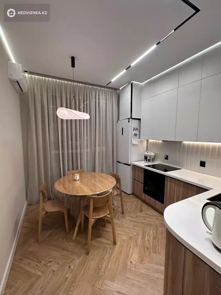 3-комнатная квартира, этаж 17 из 17, 83 м²