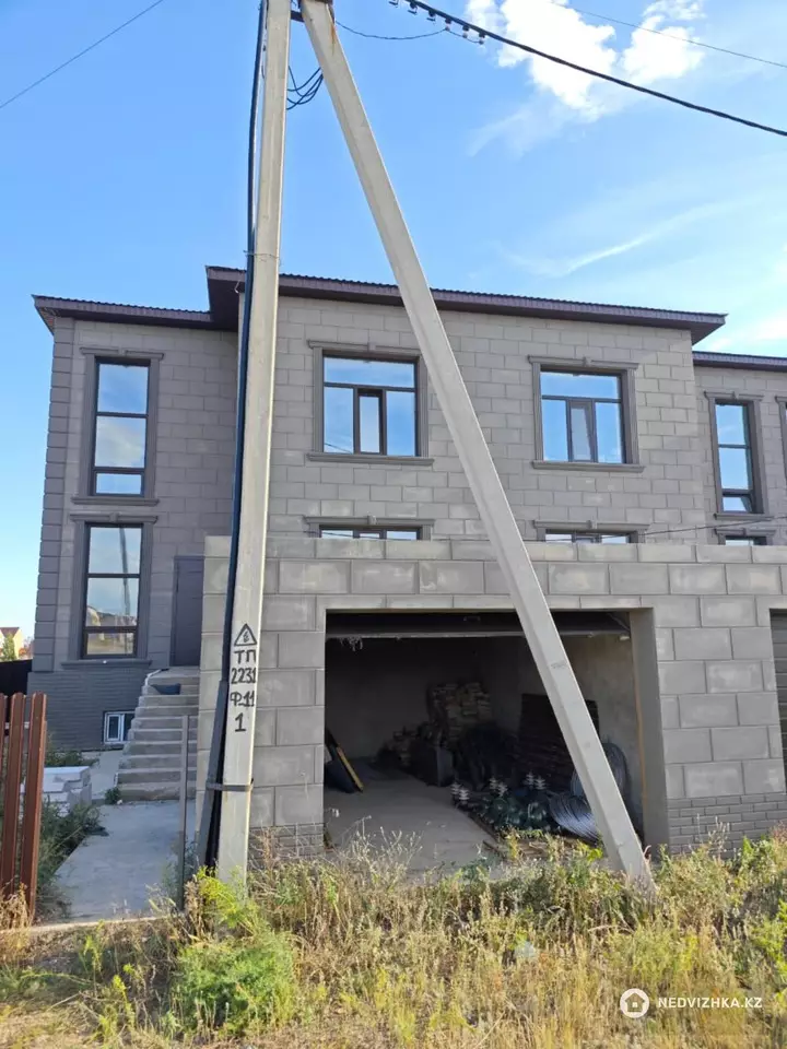 5-комнатный таунхаус, 7 соток, 216 м², фотография 5