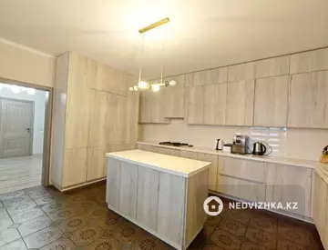 7-комнатный дом, 10 соток, 450 м², миниатюра 6