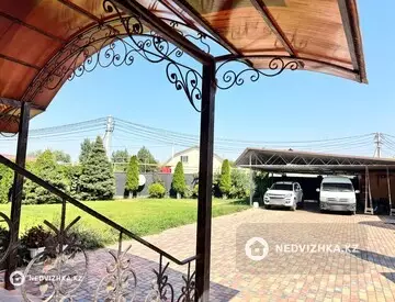 5-бөлмелі үй, 9 соттық, 300 м², 8-нобай