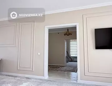 4-бөлмелі үй, 6 соттық, 126 м², 10-нобай