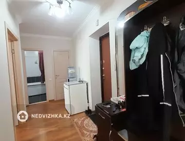 2-бөлмелі пәтер, қабат 10 барлық қабат саны 11, 58 м², 2-нобай