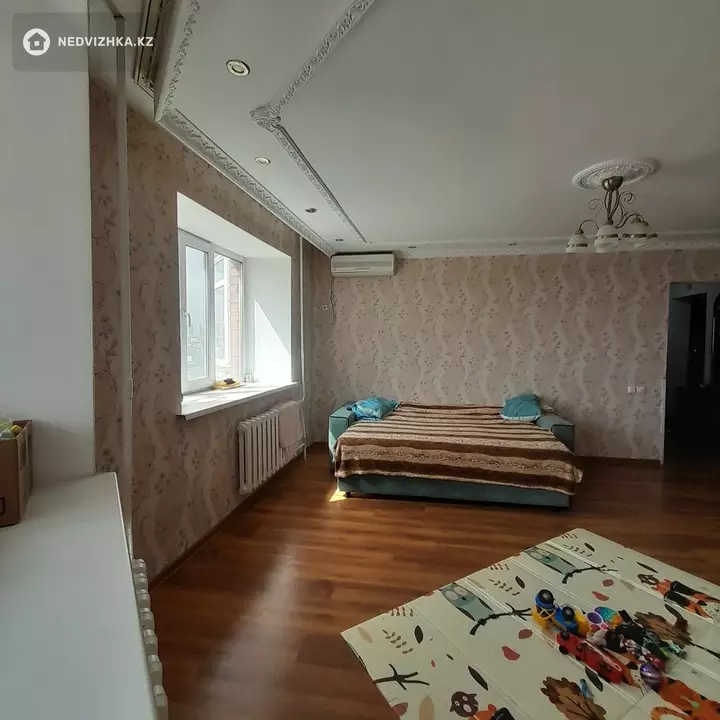 2-комнатная квартира, этаж 10 из 11, 58 м², фотография 4