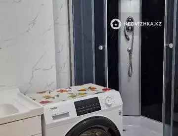 2-комнатная квартира, этаж 3 из 5, 42 м², На длительный срок