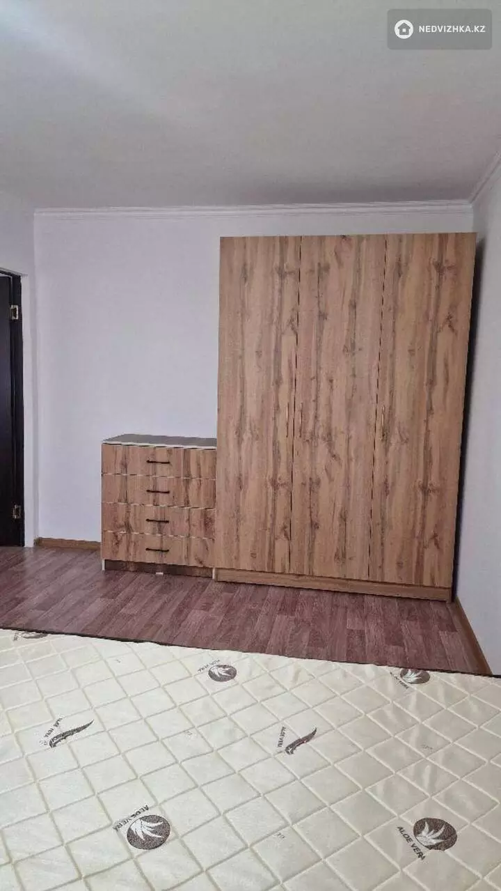 2-комнатная квартира, этаж 3 из 5, 42 м², На длительный срок, фотография 4