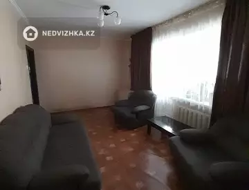 3-комнатная квартира, этаж 4 из 4, 59 м²