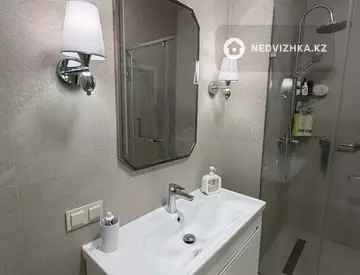 2-комнатная квартира, этаж 8 из 18, 47 м², миниатюра 6