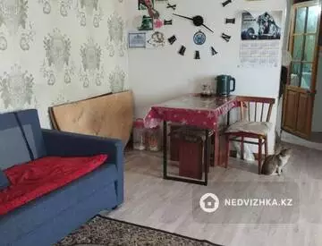 2-комнатный дом, 8 соток, 42 м²
