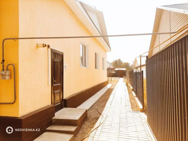 5-комнатная часть дома, 13 соток, 300 м², 5-фотосурет
