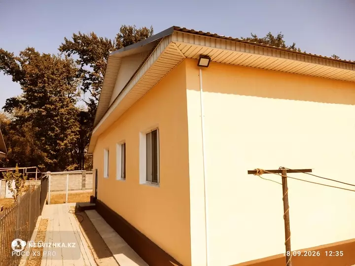 5-бөлмелі үй, 12 соттық, 300 м², 3-фотосурет