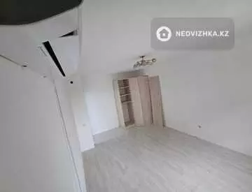 3-комнатная квартира, этаж 2 из 9, 70 м²