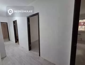 3-комнатная квартира, этаж 2 из 9, 70 м², миниатюра 9