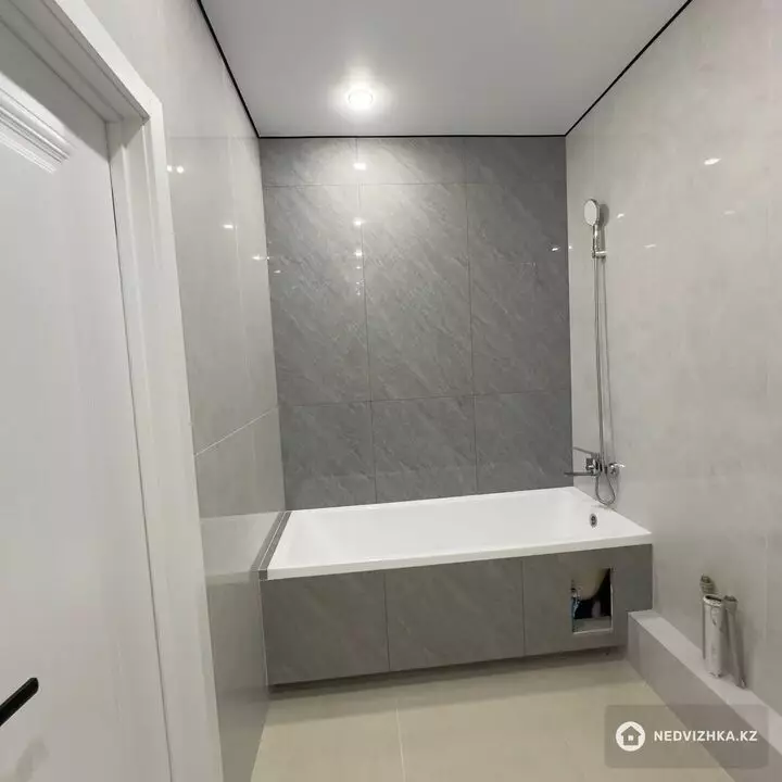 1-комнатная квартира, этаж 7 из 9, 58 м², фотография 4