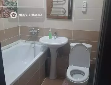 1-комнатная квартира, этаж 3 из 3, 37 м², миниатюра 8
