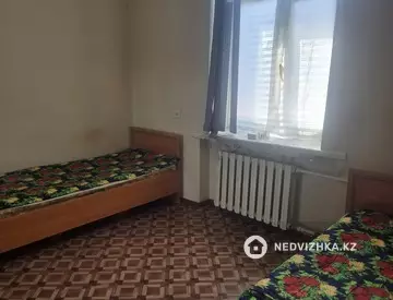 2-комнатная квартира, этаж 2 из 2, 50 м², На длительный срок