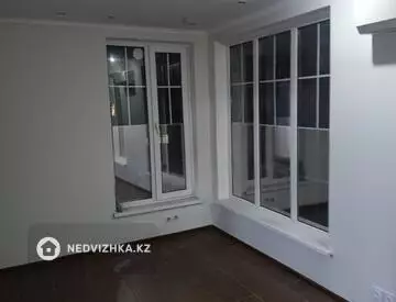 Офис, Кабинет, этаж 1 из 9, 115 м², На длительный срок, миниатюра 1