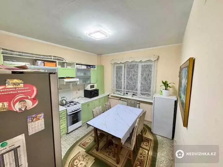 2-комнатная квартира, этаж 5 из 9, 70 м², фотография 3