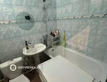 1-комнатная квартира, этаж 4 из 5, 38 м²