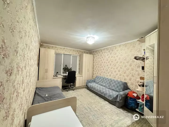 2-комнатная квартира, этаж 5 из 9, 70 м², фотография 3