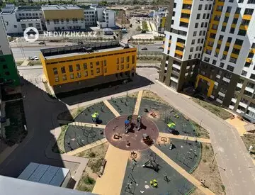 1-комнатная квартира, этаж 13 из 23, 37 м²
