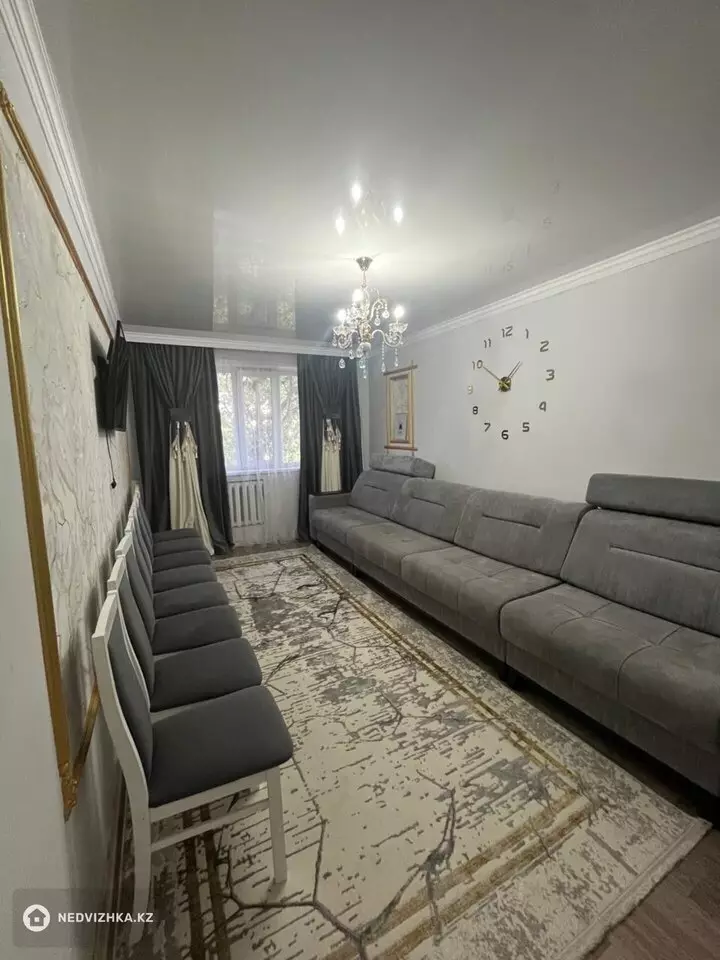 4-комнатная квартира, этаж 5 из 5, 70 м², фотография 4