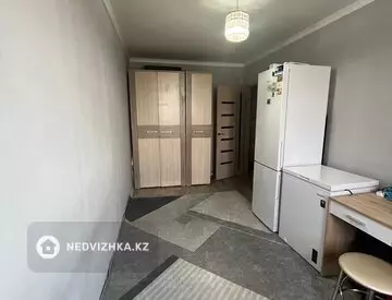 4-комнатная квартира, этаж 5 из 5, 70 м², миниатюра 7