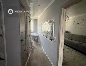 4-комнатная квартира, этаж 5 из 5, 70 м², миниатюра 10