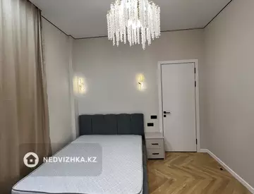 3-комнатная квартира, этаж 2 из 3, 86 м², миниатюра 2