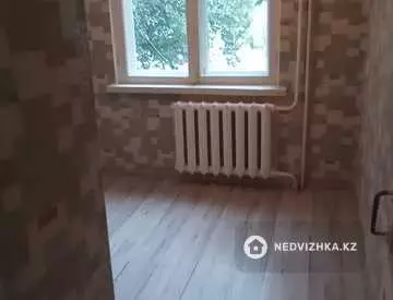1-комнатная квартира, этаж 2 из 5, 30 м²