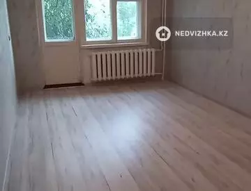 1-комнатная квартира, этаж 2 из 5, 30 м²
